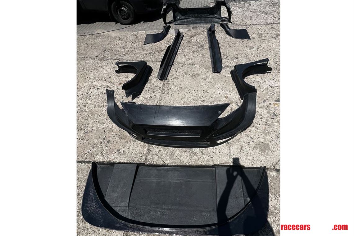 hyundai-i30-tcr-bodykit-bodyparts