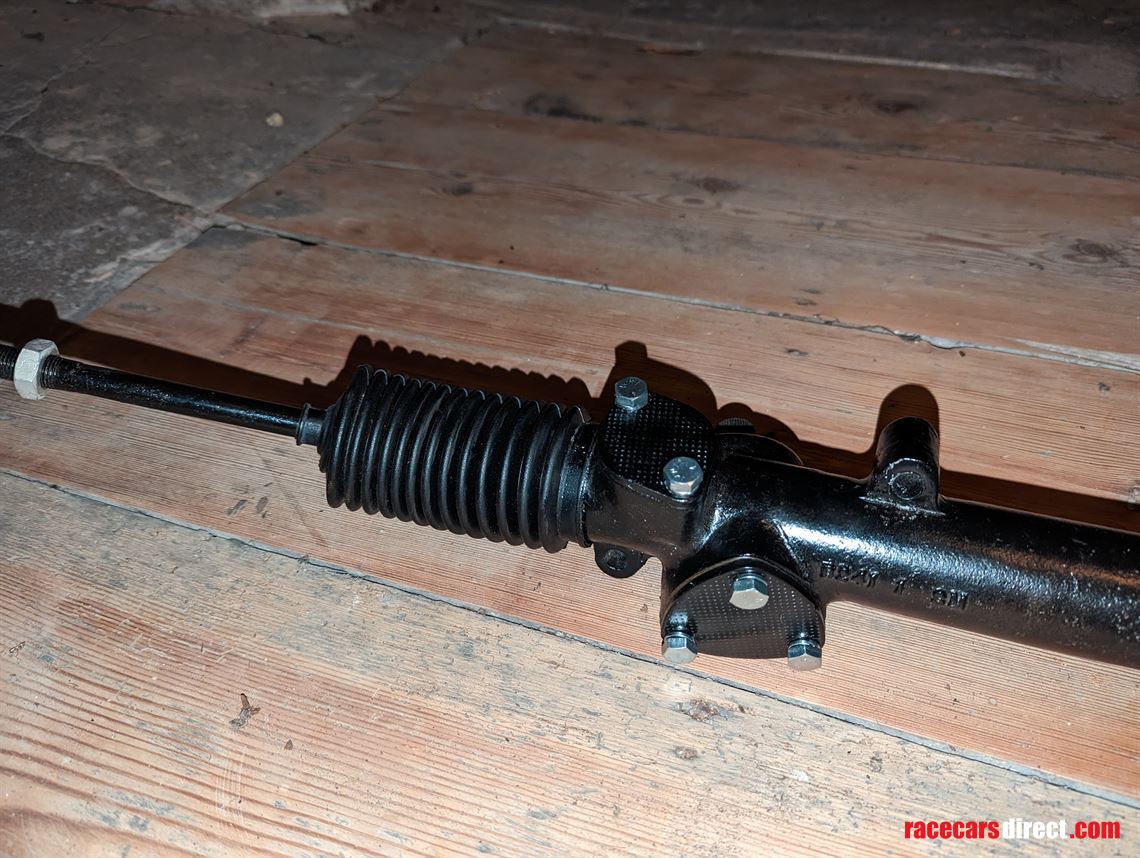 Racecarsdirect.com - GT40 MK1 steering Rack SOLD