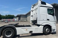 mercedes-1842-stream-space-4-x-2