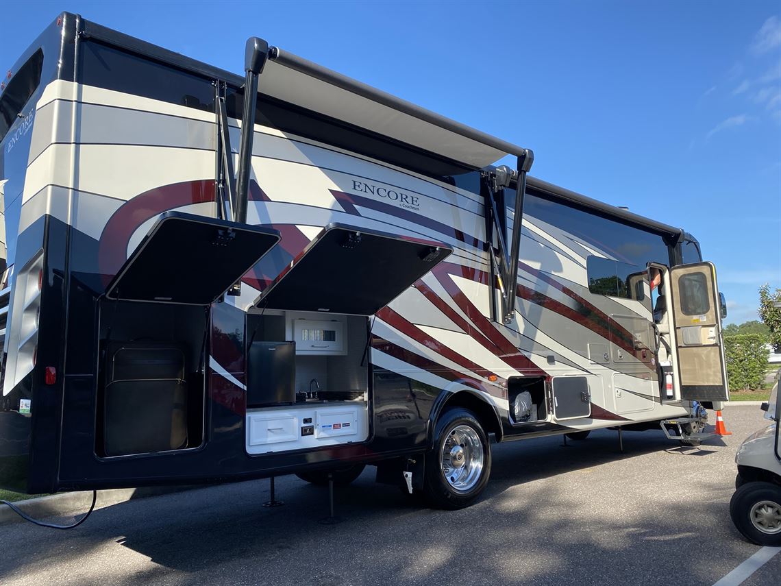 coachmen-encore-325ss