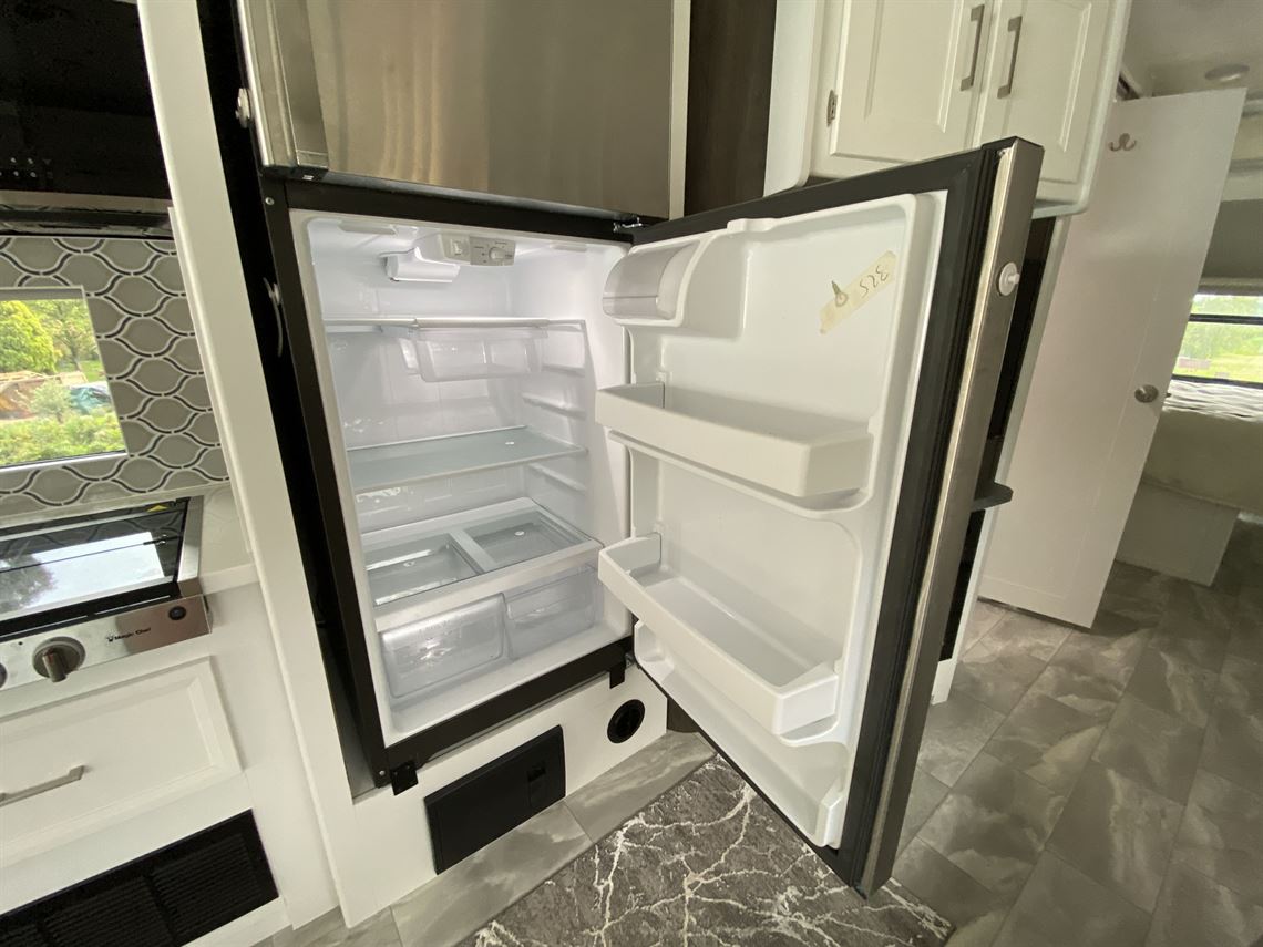 coachmen-encore-325ss