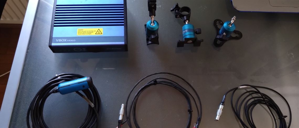 Racecarsdirect.com - Racelogic VBOX Video HD2 with OLED