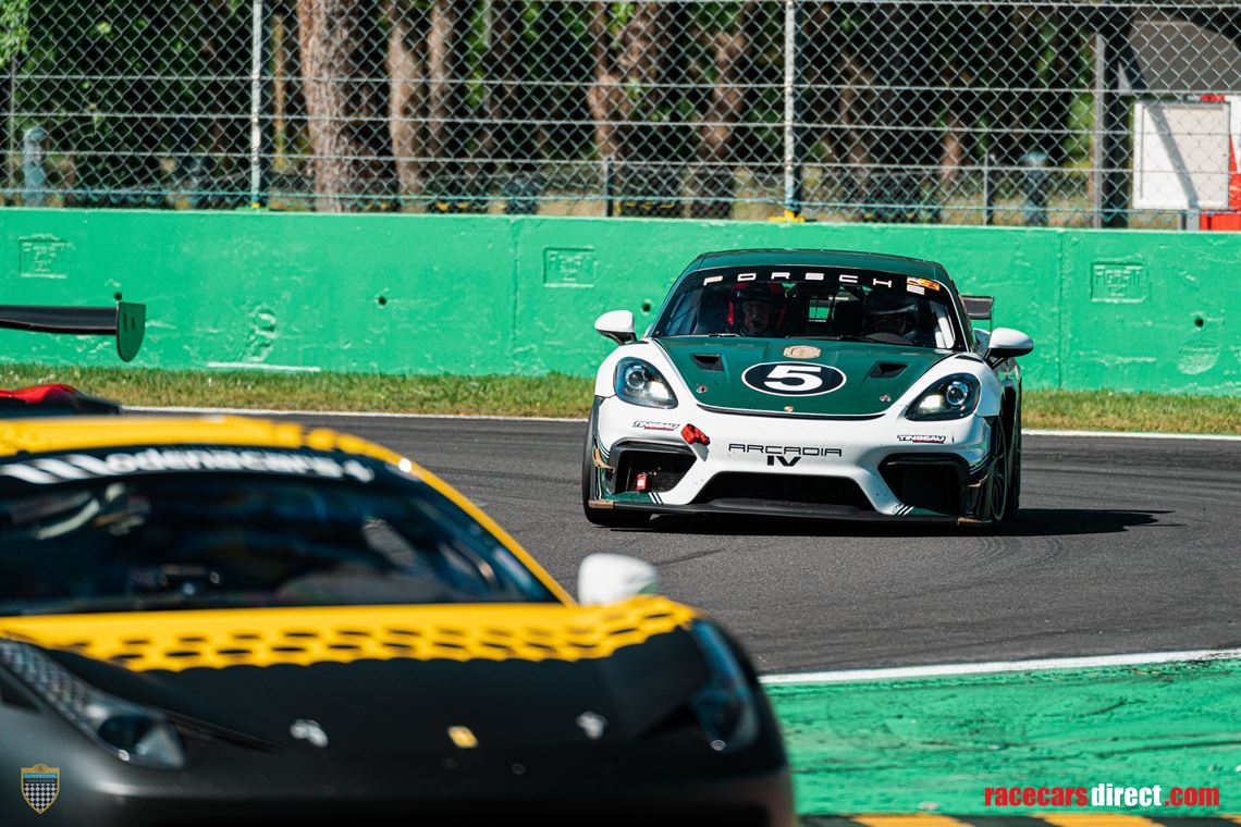 porsche-gt4-rs-clubsport---2022