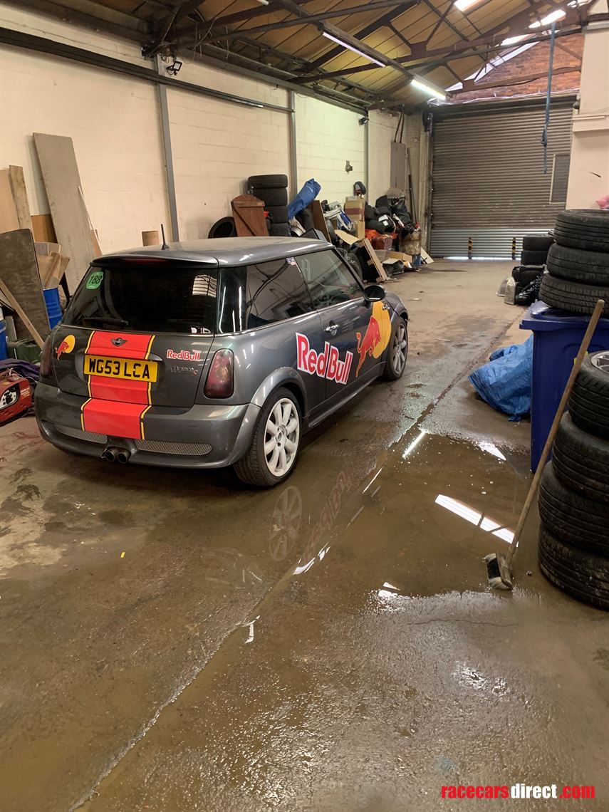 mini-cooper-s-supercharged-trackrace-car