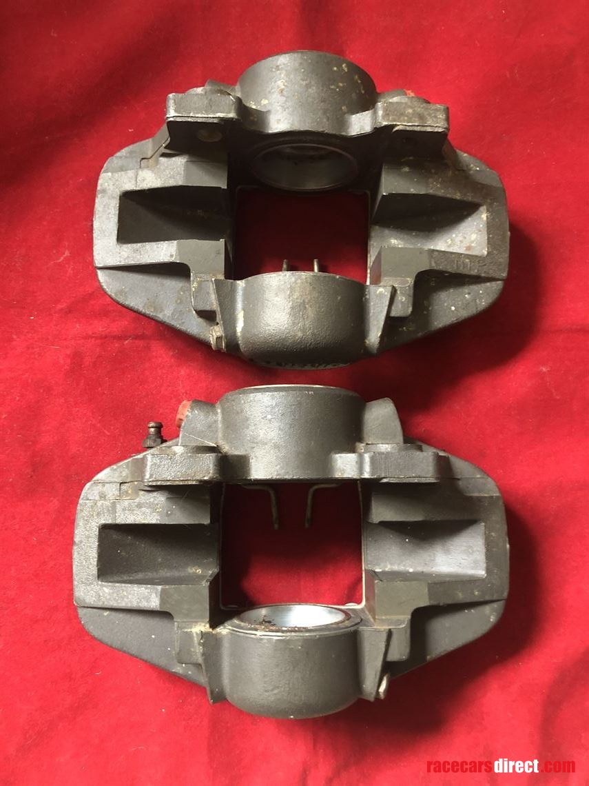 a-pair-of-girling-ar4-calipers