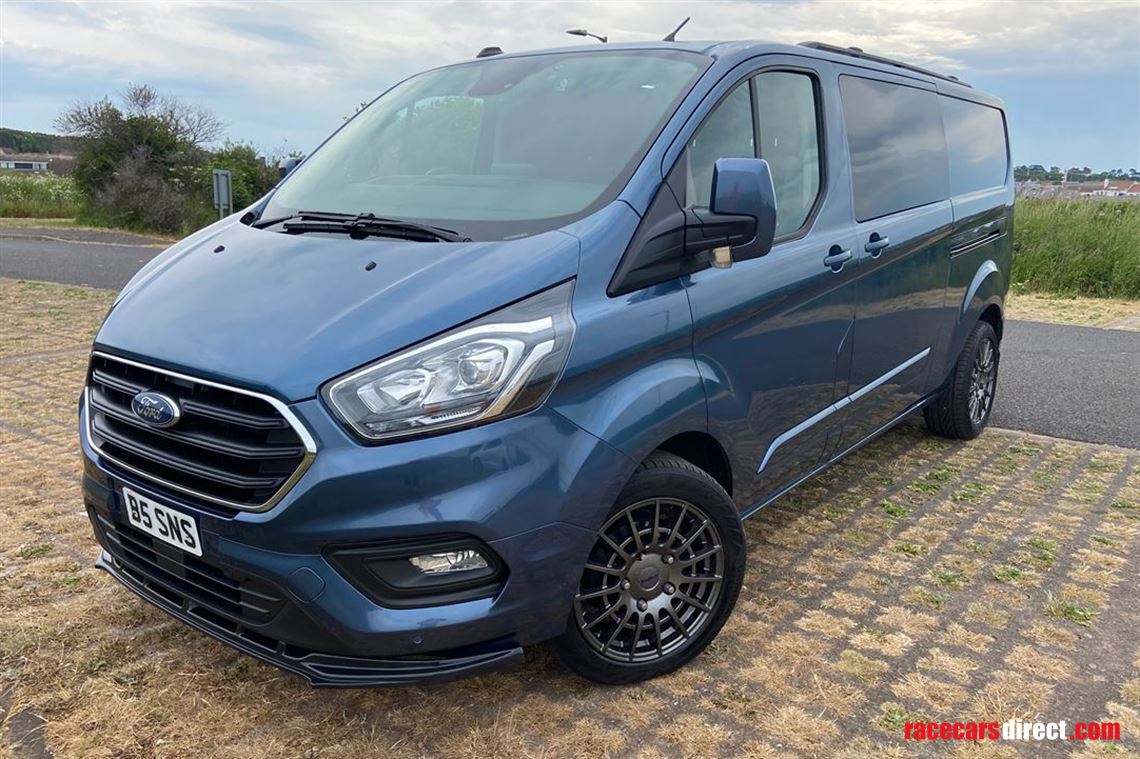 Racecarsdirect.com - Transit Custom LWB Overnight Race Van Conversion