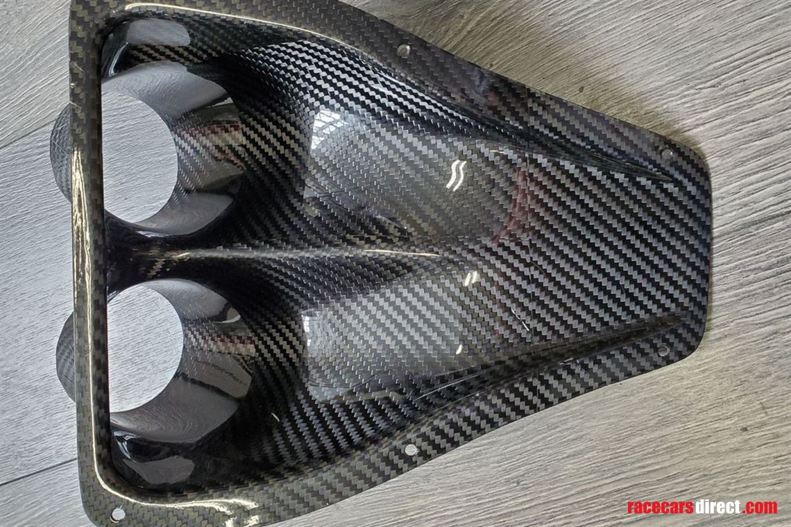 carbon-fibre-naca-duct