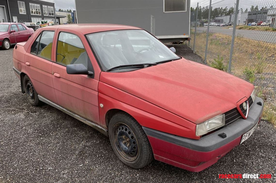 alfa-romeo-155-25-v6-including-155-spare-car