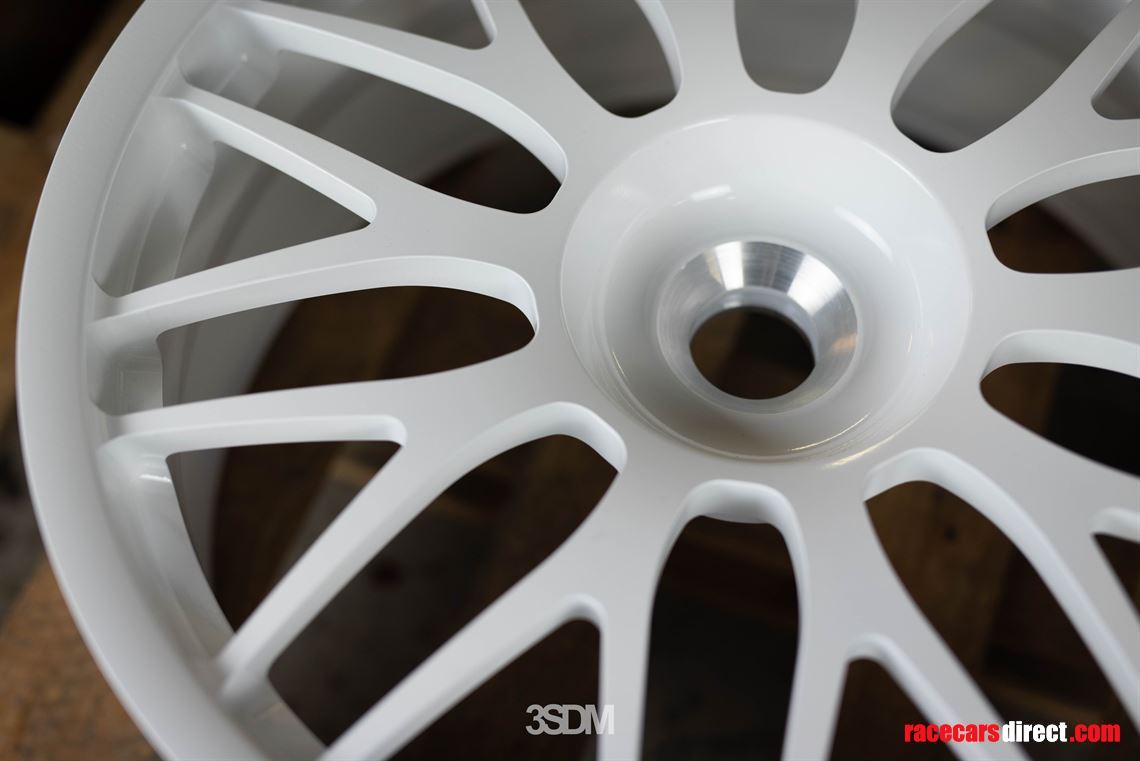 19x825-3sdm-stw-x-spoke---made-in-the-uk