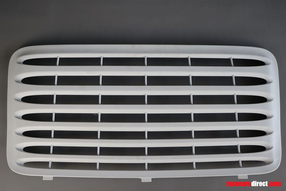 porsche-993-turbo-rear-wing-grille-new