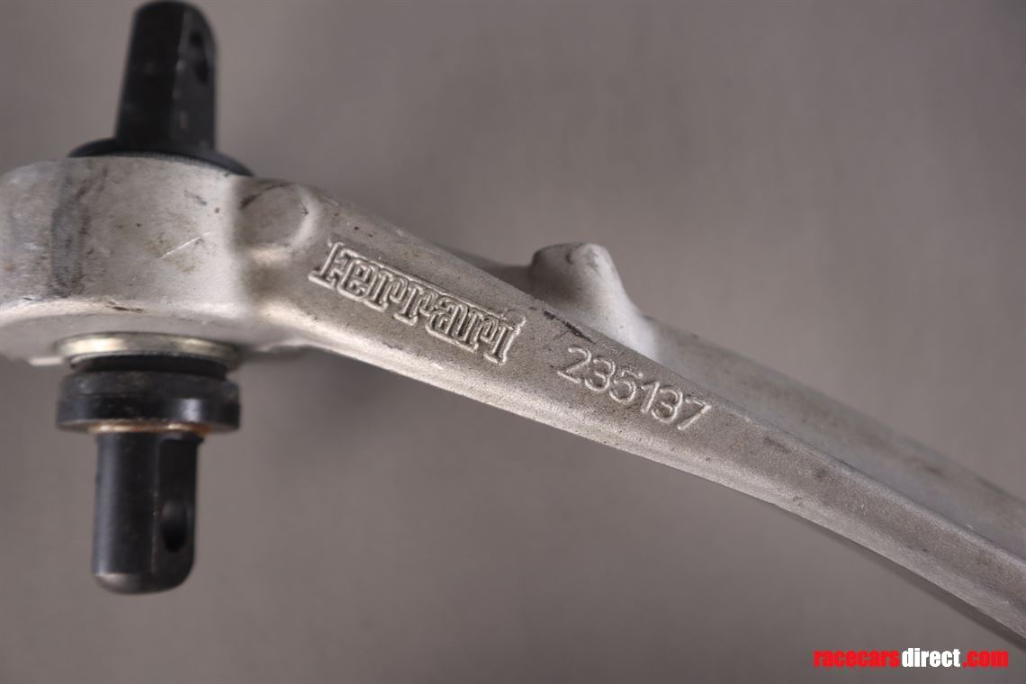 ferrari-458-wishbone-front-right