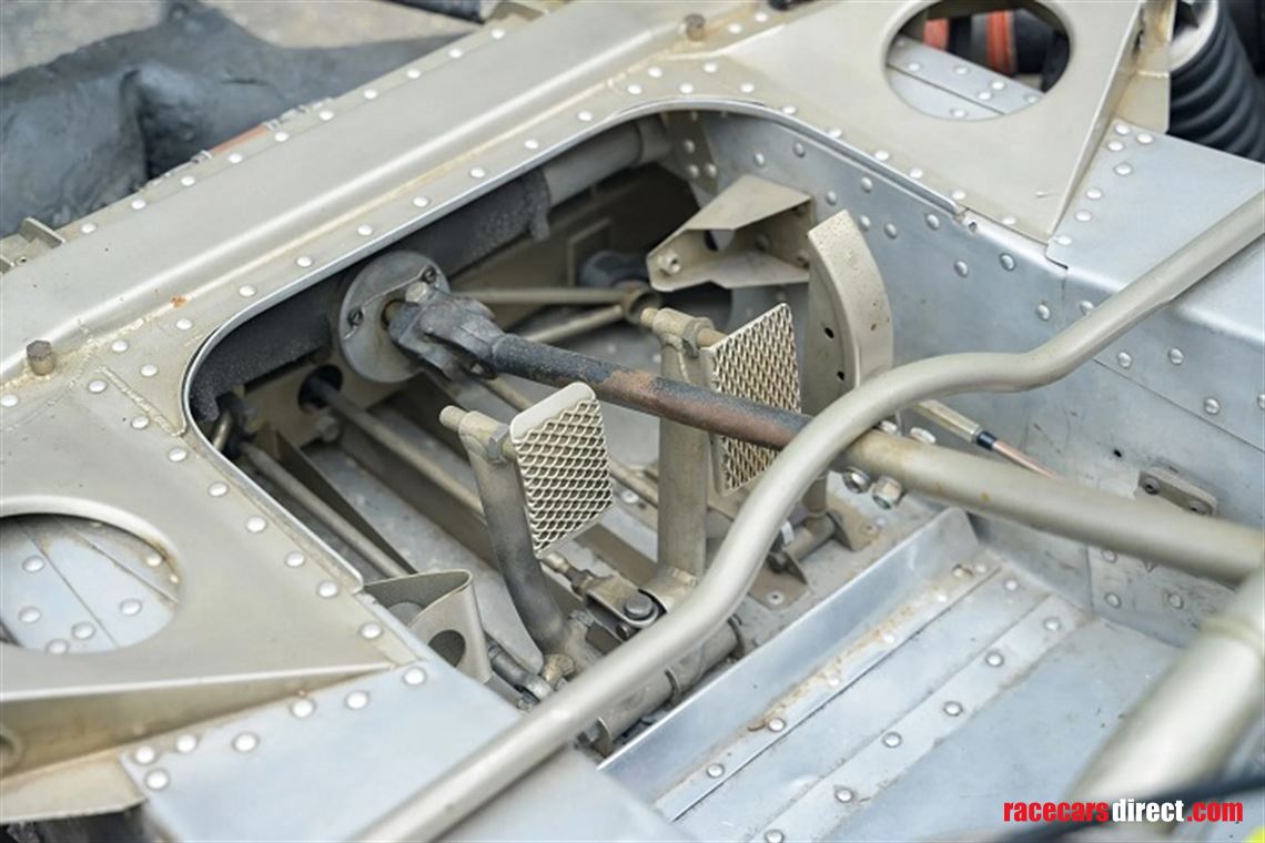 frissbee-can-am-center-seat---john-morton