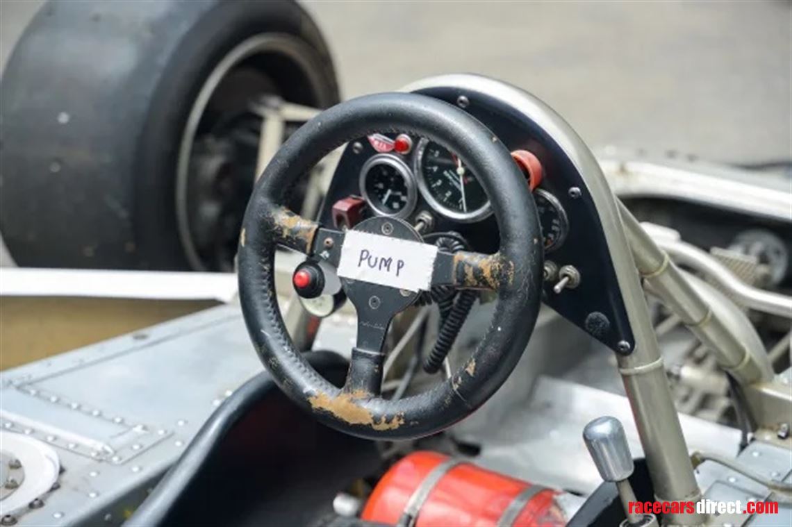 frissbee-can-am-center-seat---john-morton