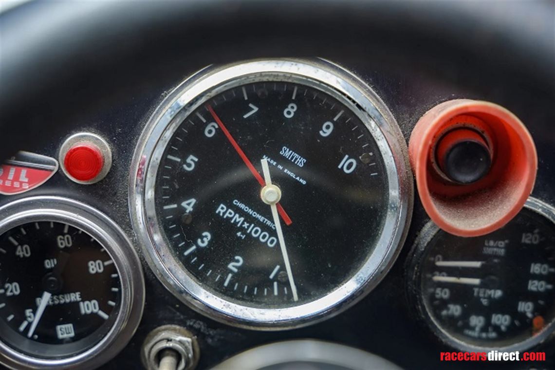 frissbee-can-am-center-seat---john-morton