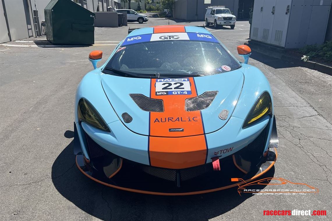 2018-mclaren-570s-gt4