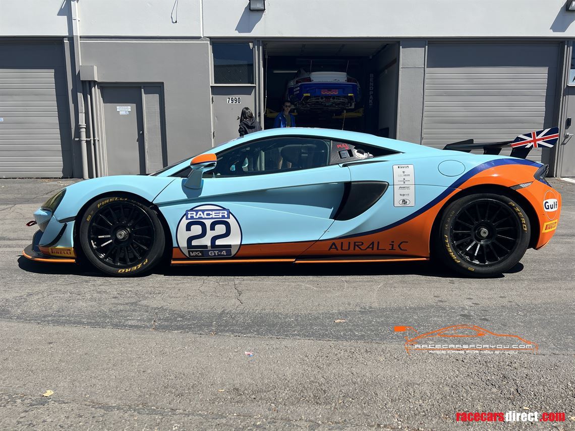 2018-mclaren-570s-gt4