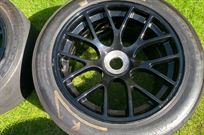 radical-sr3sr8-wheels-tyres