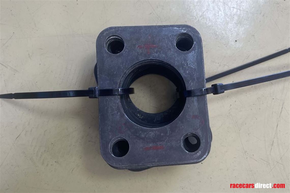 reducedclio-182-172-rear-cambertracking-shims