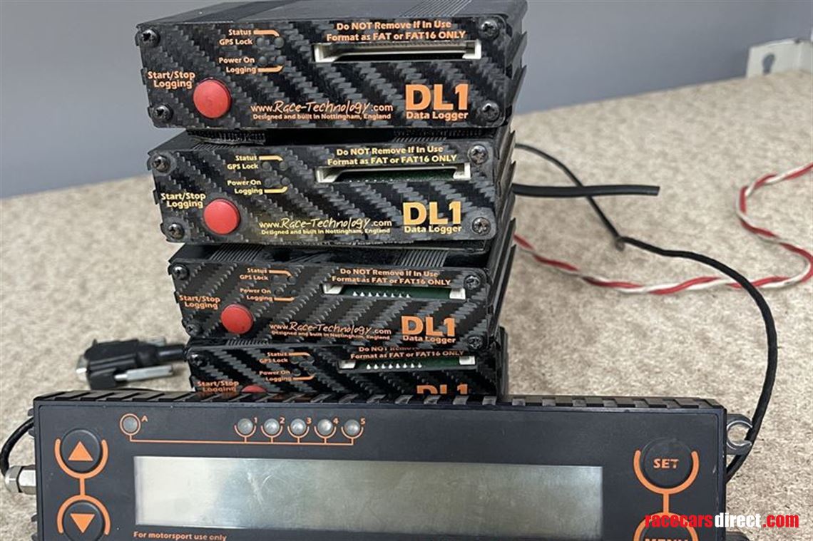 race-technology-dl1-loggers-and-display