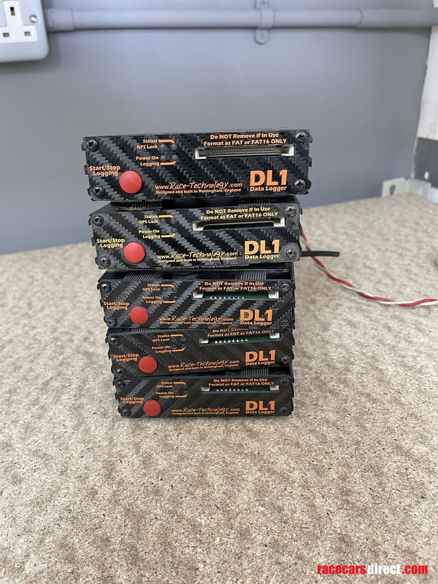 race-technology-dl1-loggers-and-display