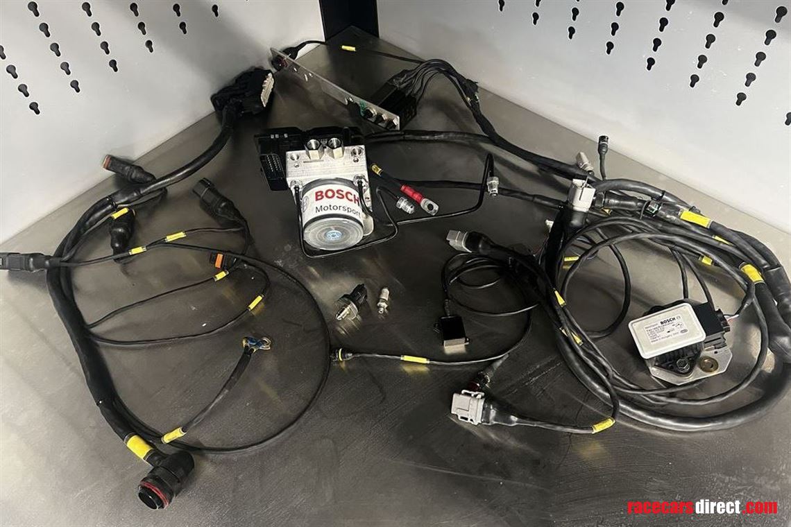 porsche-motorsports-bosch-m4-9911-9912-abs-ki