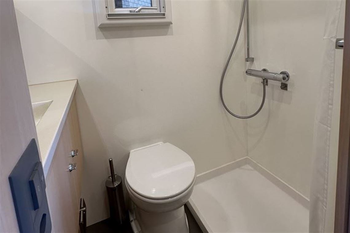 man-18340-44-mit-3-sperren-echtes-schweizer-h