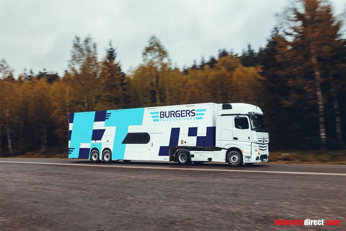 run-out-model---burgers-double-deck-race-trai