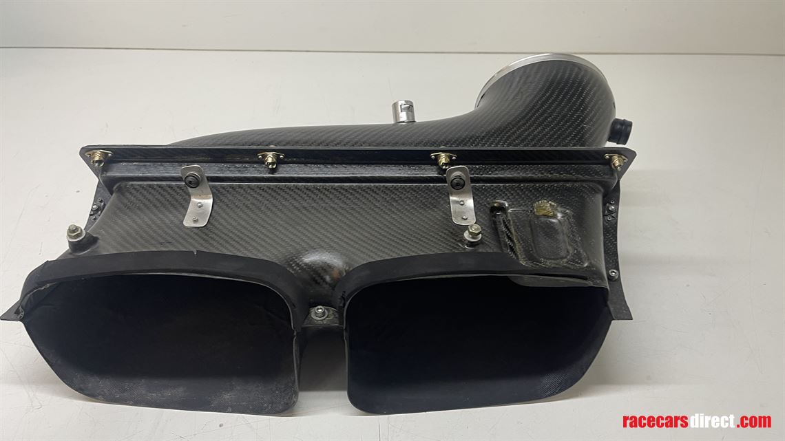 bmw-motorsport-carbon-airbox-and-intake-unit