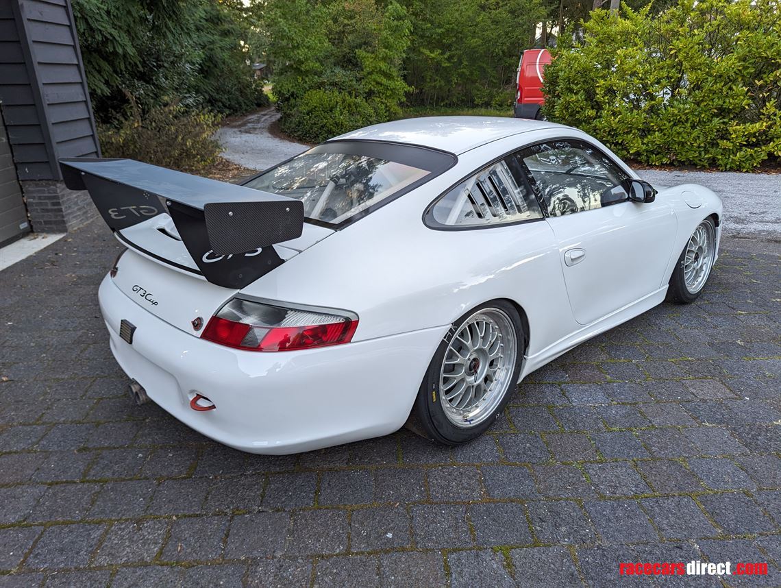 porsche-996-gt3-cup-2003