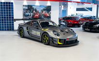 porsche-911-gt2-rs-clubsport-25-manthey