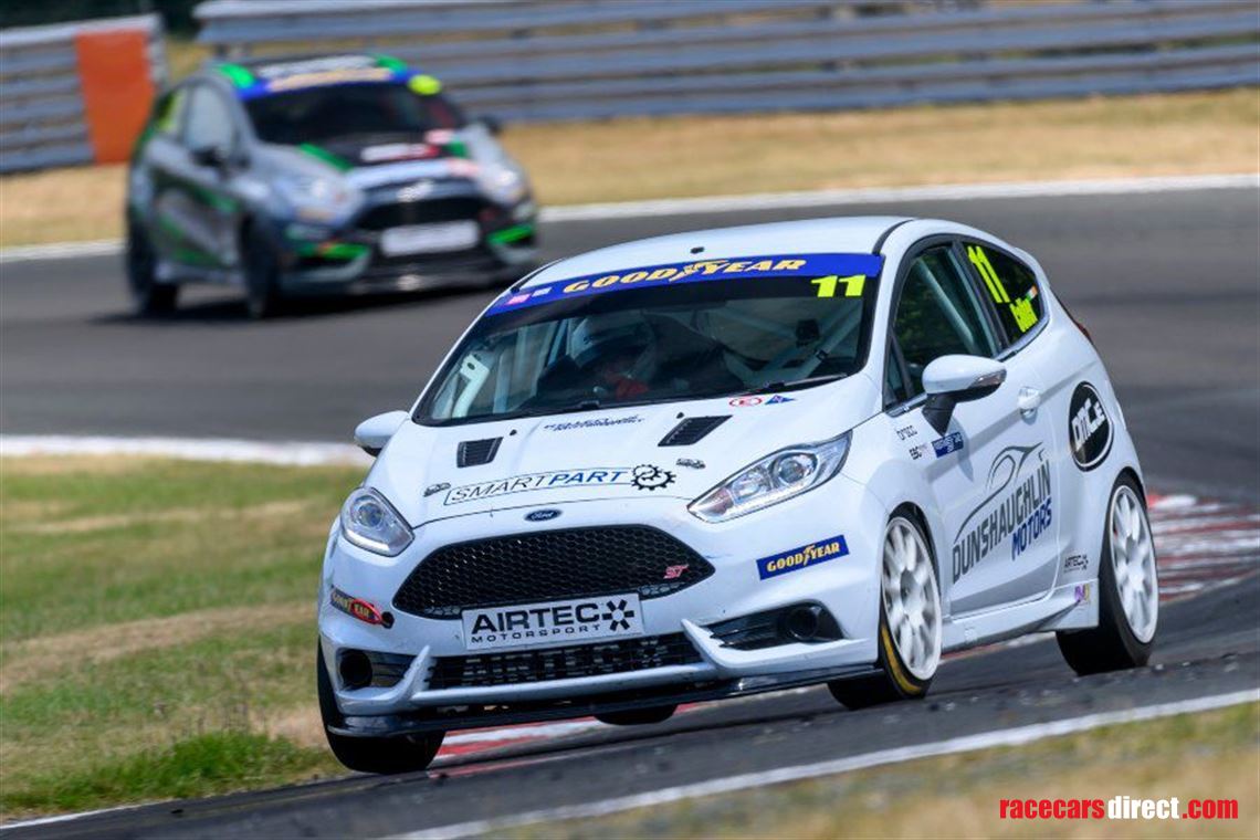 Limited-run Ford Fiesta ST Edition sprints in