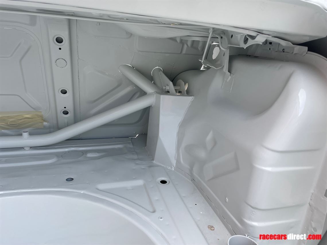 Racecarsdirect.com - BMW E30 M3 Group A spec shell with panels