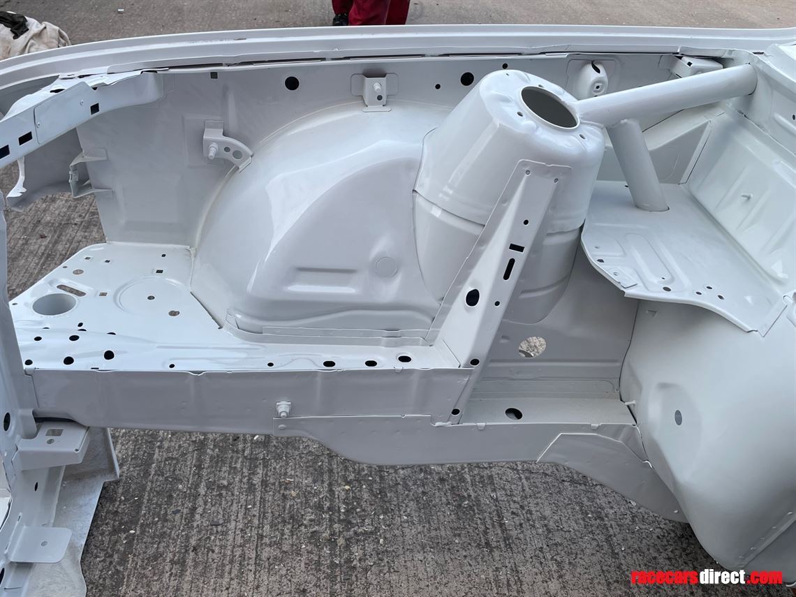 Racecarsdirect.com - BMW E30 M3 Group A spec shell with panels