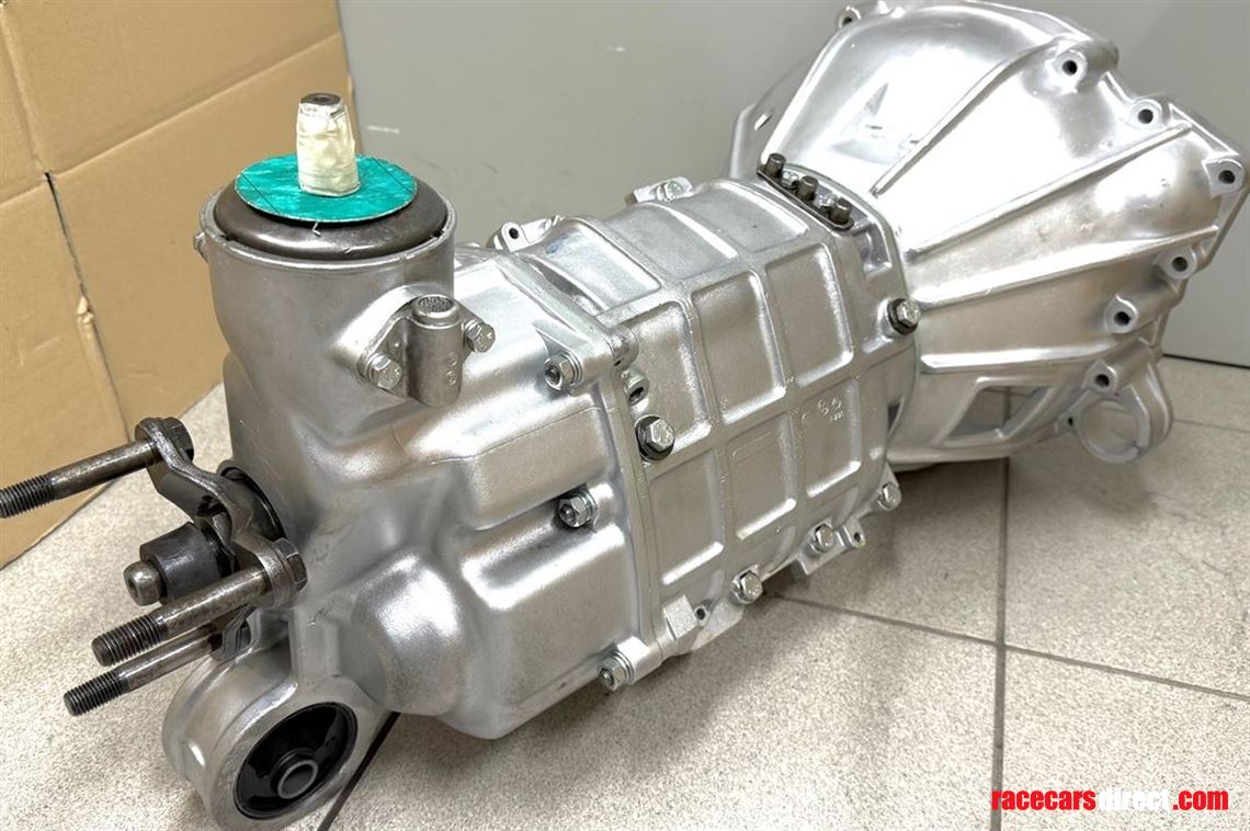 complete-rebuilt-gearbox-alfa-romeo-giulia-gt