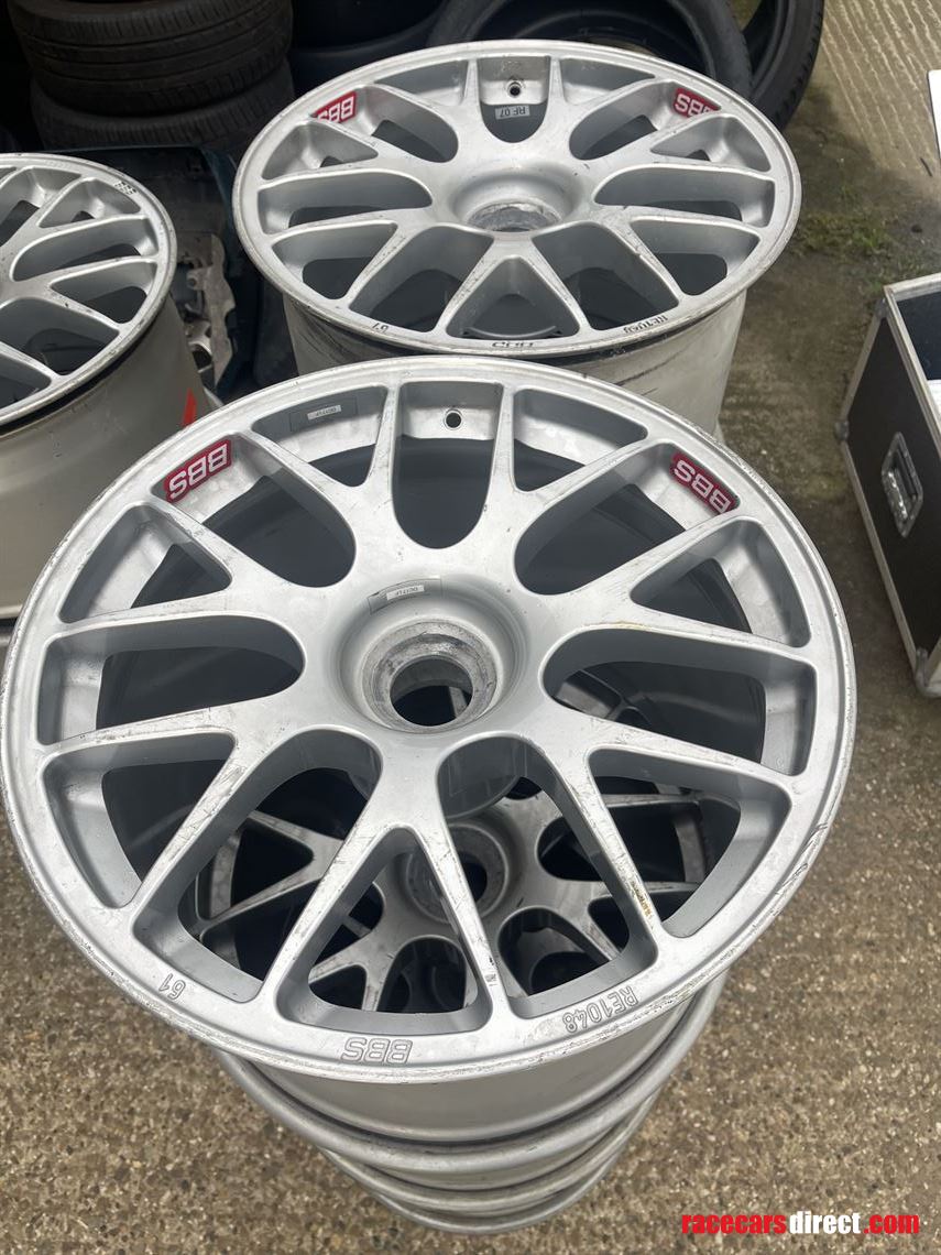 lola-b0746-wheels-x12