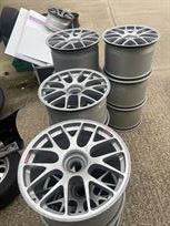 lola-b0746-wheels-x12