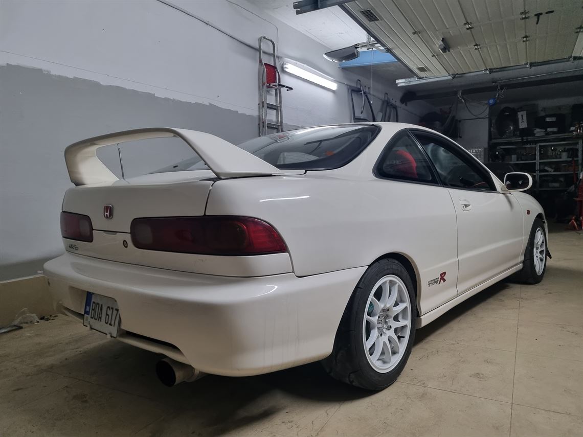Racecarsdirect.com - Honda Integra Dc2 jdm