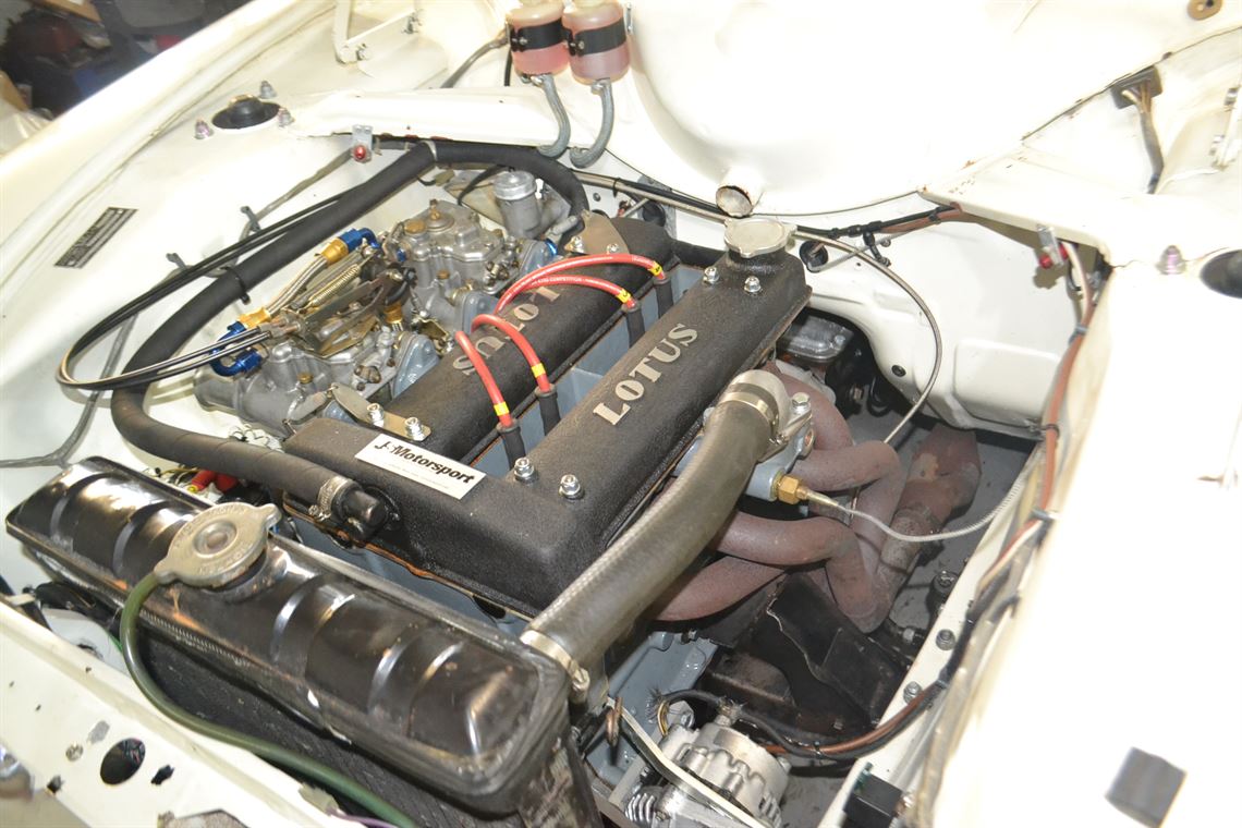 1965-lotus-cortina-fia-race-car