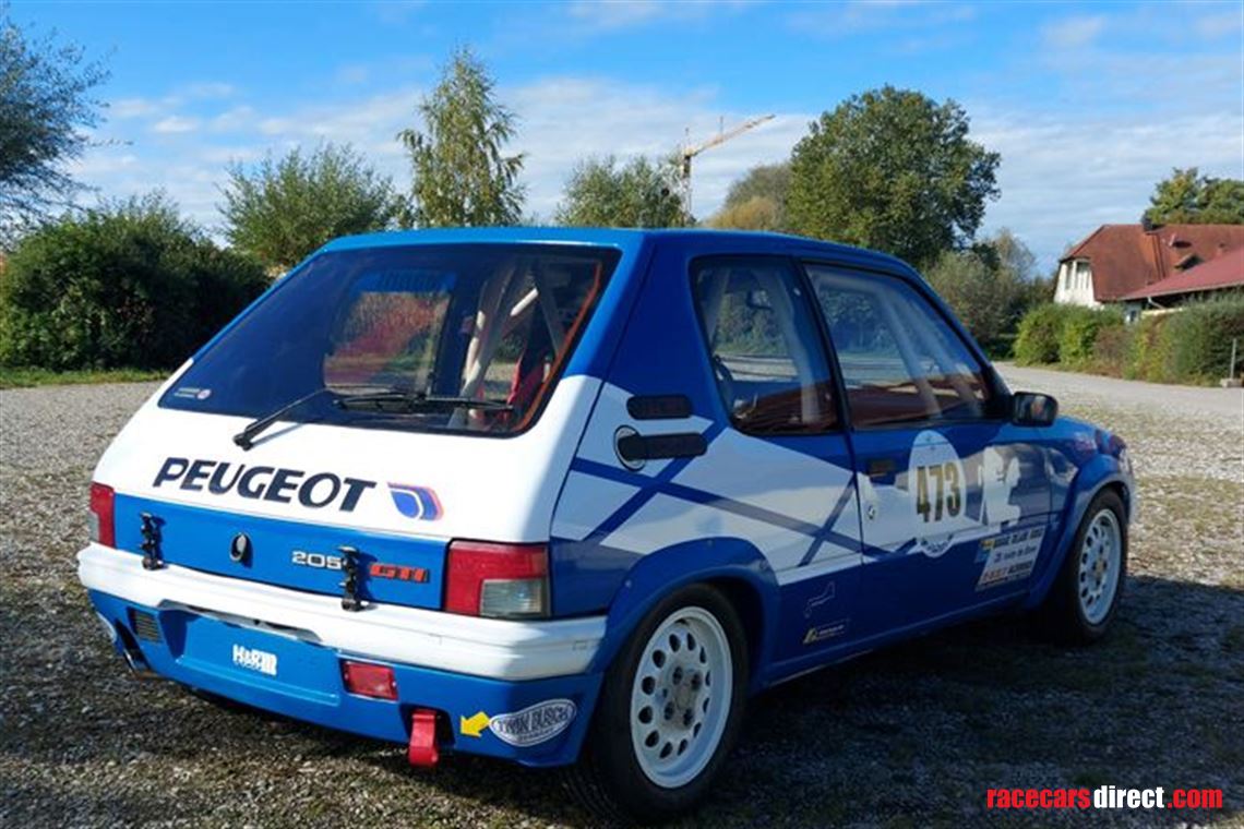 peugeot-205-gti-16