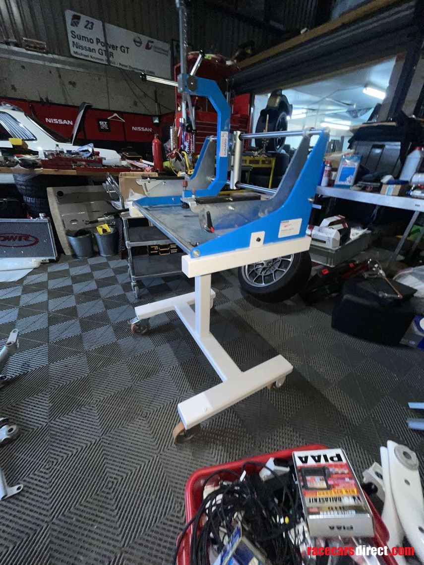 govoni-cylinder-head-building-bench