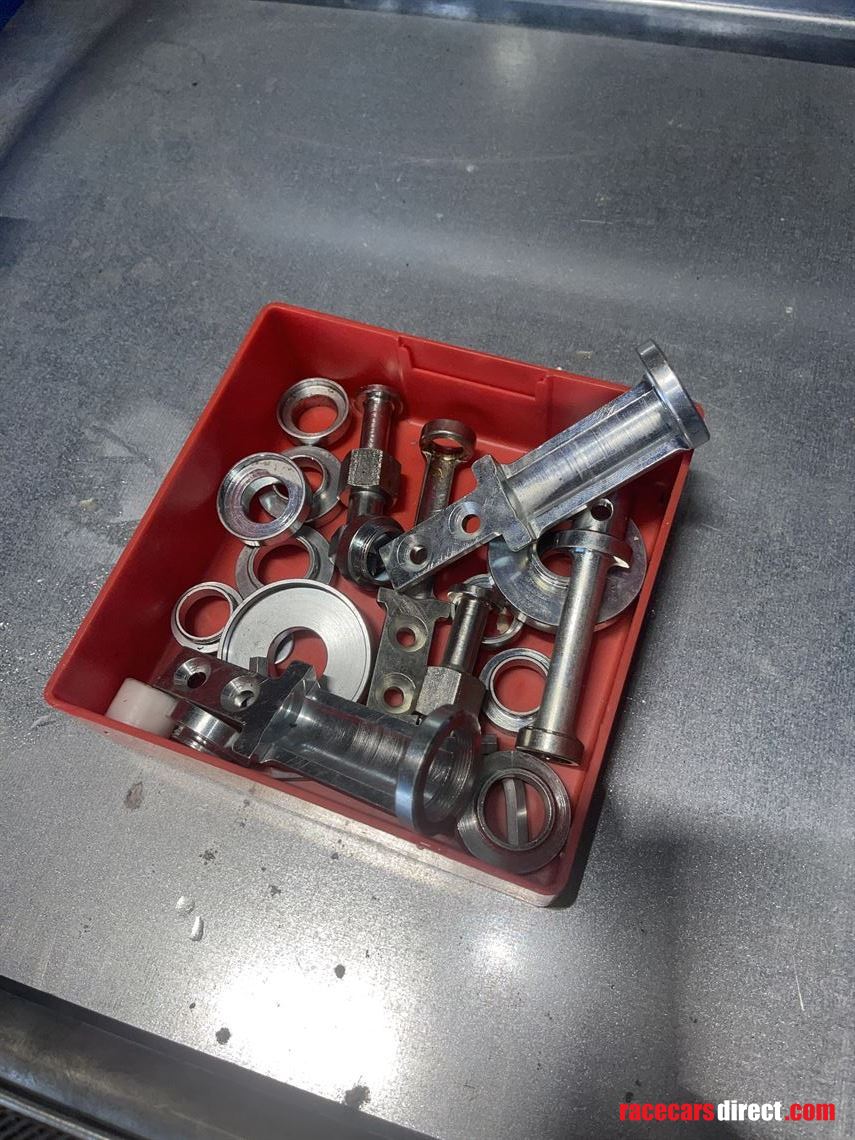 govoni-cylinder-head-building-bench