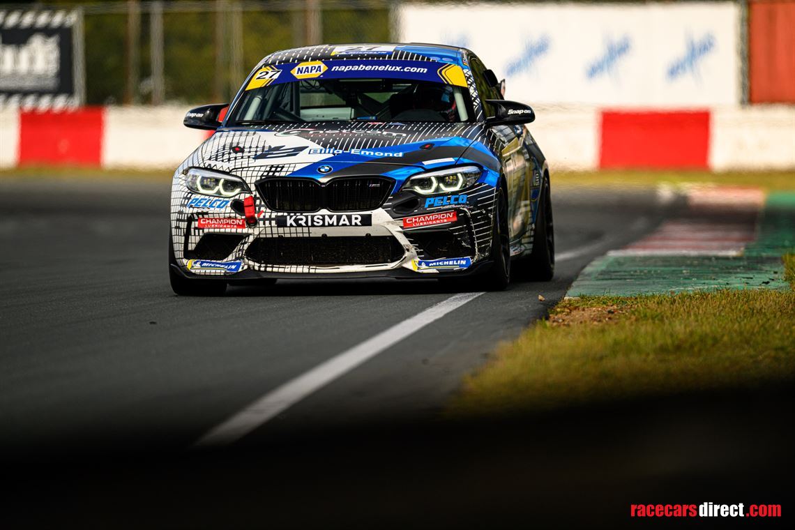 bmw-m2-cs-racing