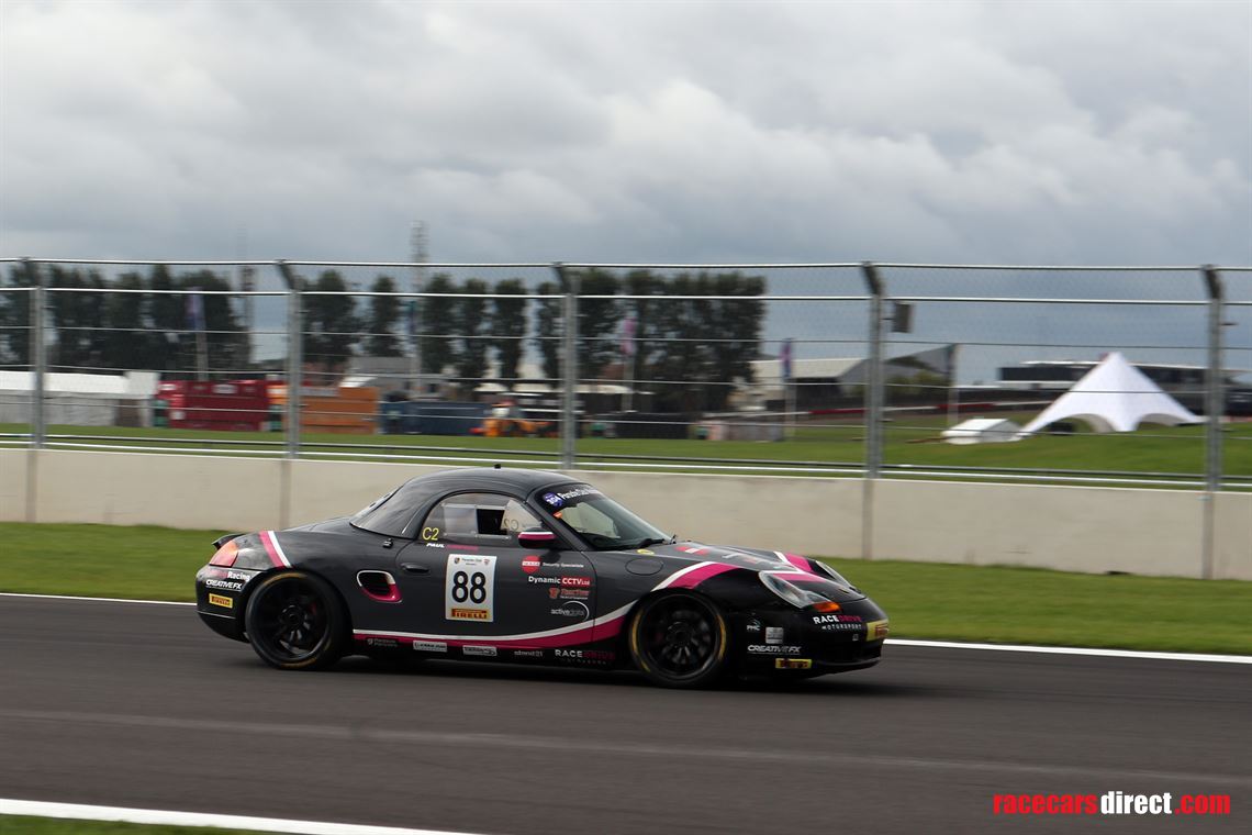 porsche-boxster-986-race-car