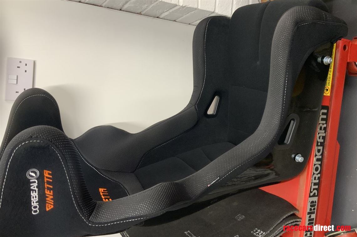 ginetta-race-seat-new