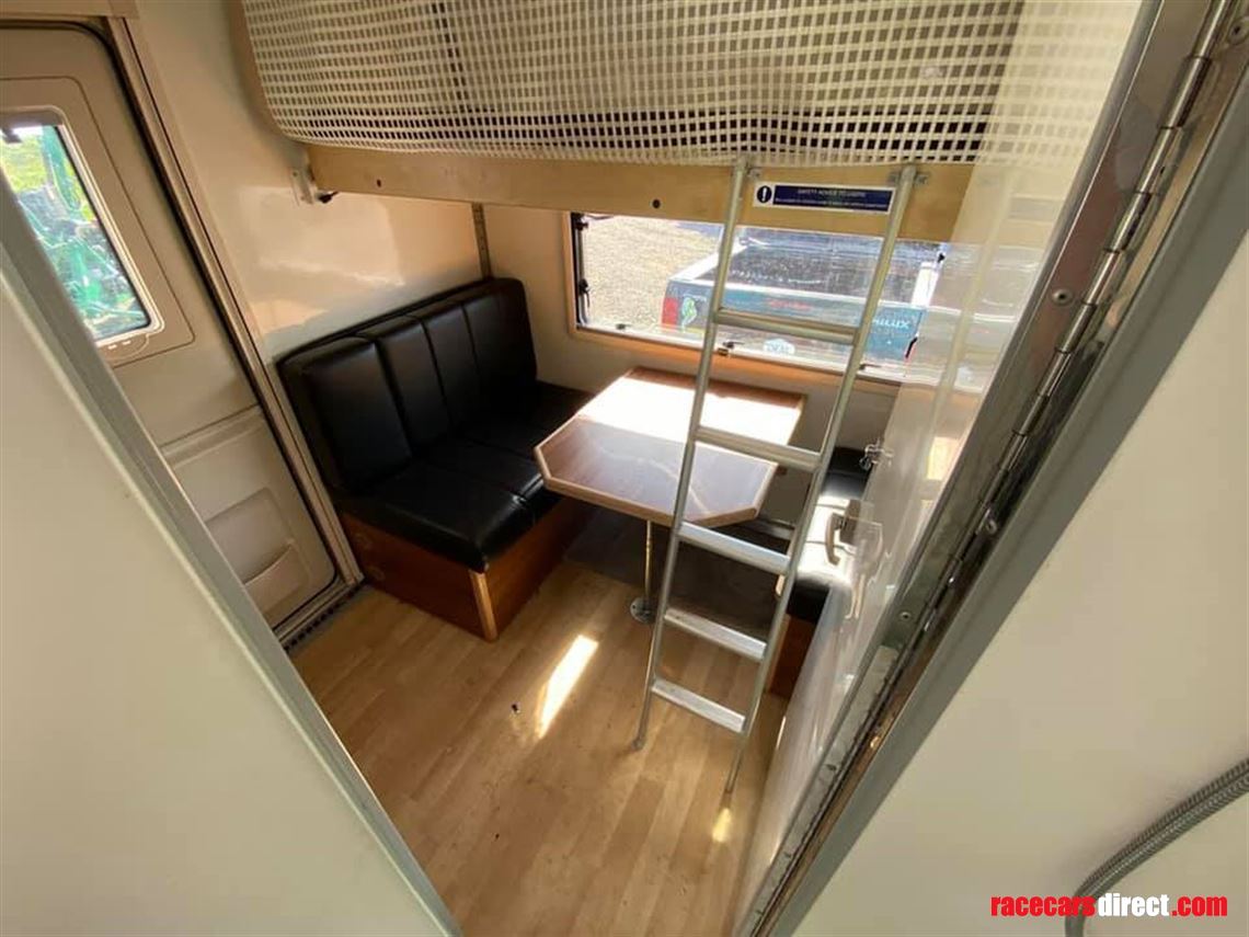 ifor-williams-biab-livingtrailer-with-living
