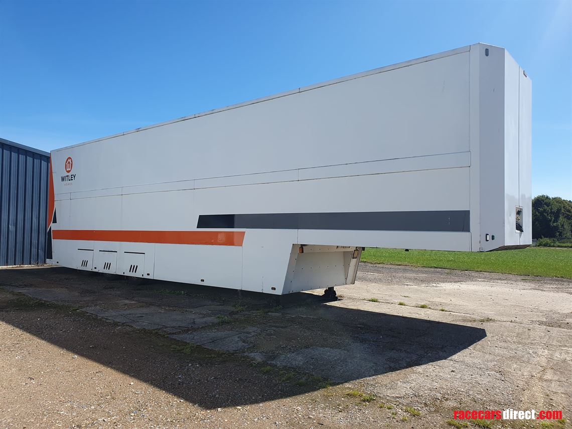 trailer-awning-and-tractor-unit