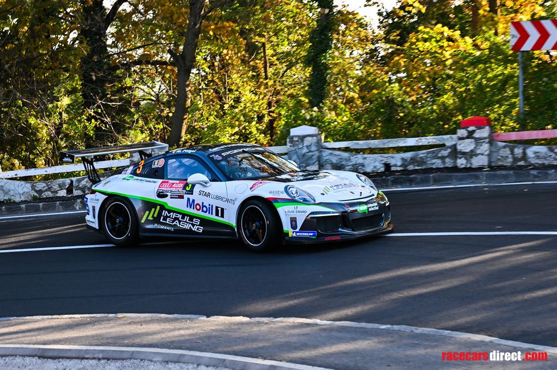 porsche-9911-gt3-cup-40-l-engine