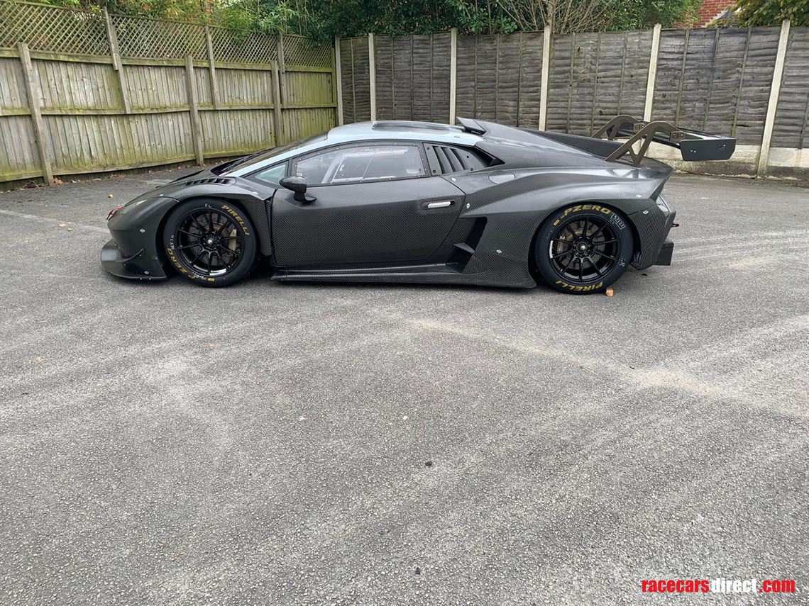 lamborghini-huracan-gt3-evo-2