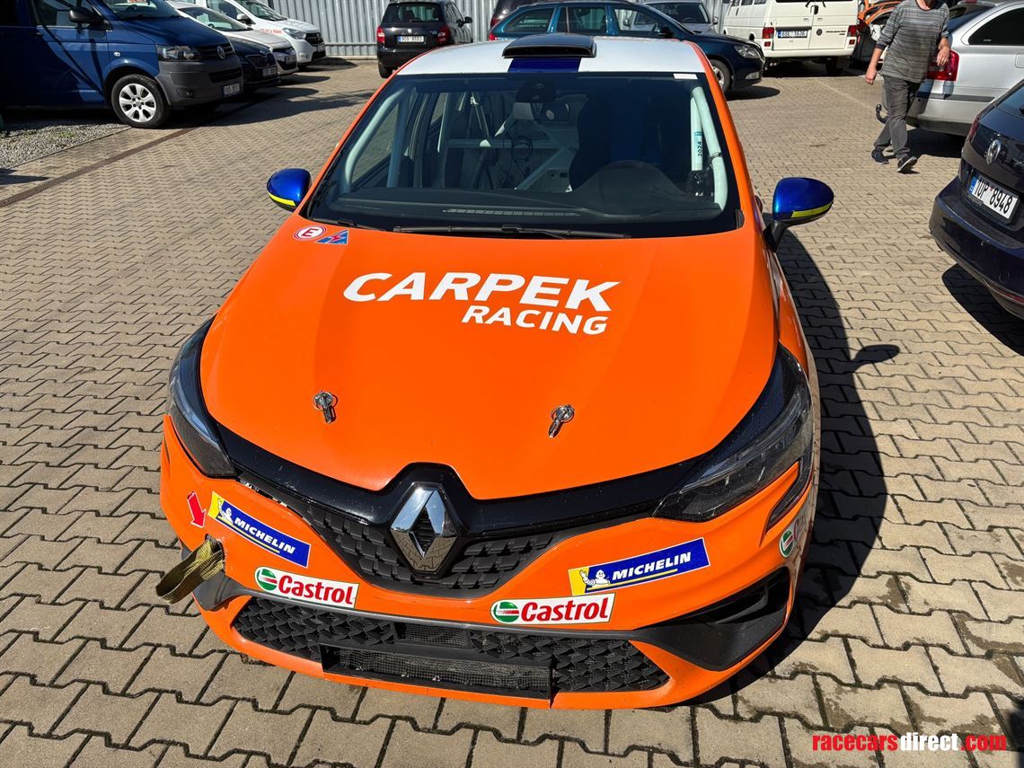 renault-clio-cup-v