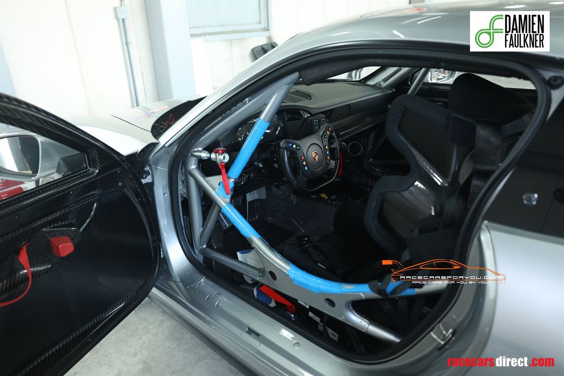 2022-porsche-992-gt3-cup-car